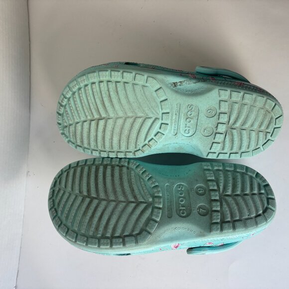 Crocs Classic Clog Flamingo Print Mint Green Women's 9 Men's 7 with Jibbitz - Picture 13 of 13